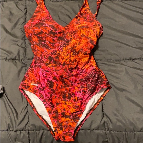 Speedo One Piece - Picture 1 of 4